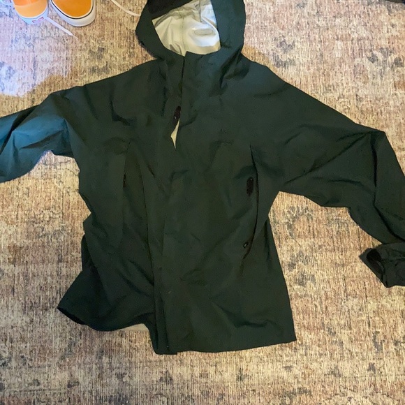 LL Bean Rain coat - Picture 3 of 3